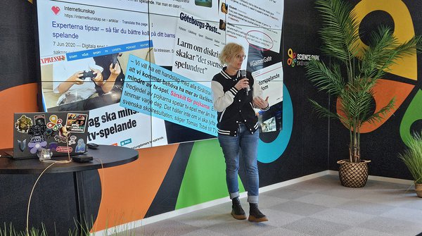 Jenny Brusk presenterade DONNA.jpg